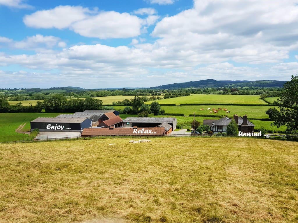 Showing the farm, as far as the River Wye.